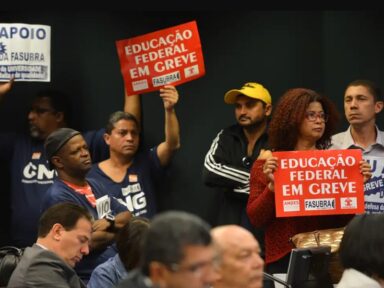 Servidores federais convocam paralisação nacional nesta quarta: “0% de reajuste não dá”