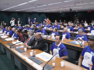 Entidades denunciam tentativa de privatização das loterias da Caixa Econômica Federal