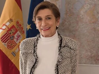 Insultos de Milei levam Espanha a retirar embaixadora da Argentina