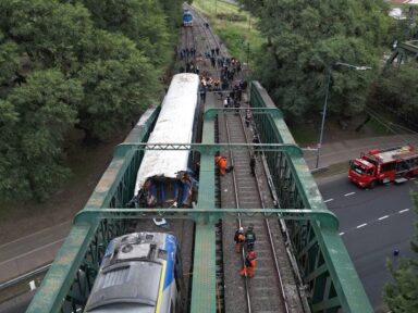 Cortes de recursos e demissões de ferroviários multiplicam acidentes na Argentina