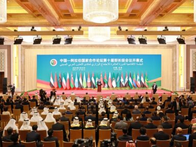 “Deterioração drástica” da situação palestina tem que parar, diz Xi na Conferência com países árabes