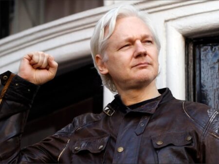 “Único crime de Assange foi o de praticar jornalismo de alta qualidade”, diz ABI