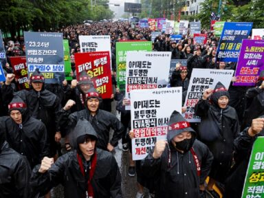 Só na terceira semana de greve, patrões da Samsung anunciam disposição de negociar