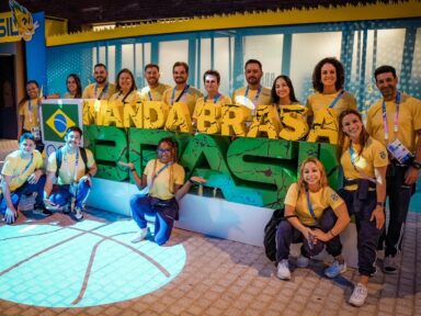 Liderada por Rebeca Andrade, equipe brasileira de ginástica artística chega a Paris como favorita