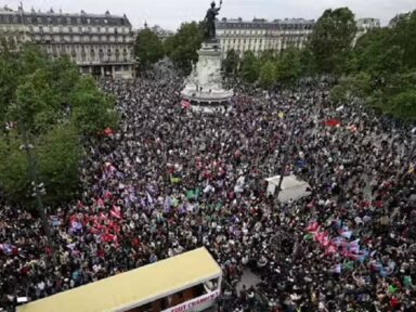 Multidão chama cidadãos às urnas contra ascenso da extrema-direita e arrocho de Macron