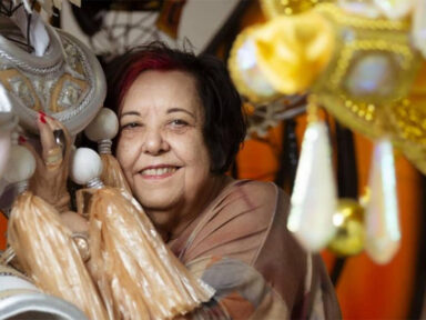 Morre aos 77 anos Rosa Magalhães, carnavalesca icônica e maior campeã do carnaval carioca