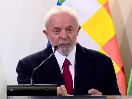 Na Bolívia, Lula defende “o fim do período histórico de espoliação no nosso continente”