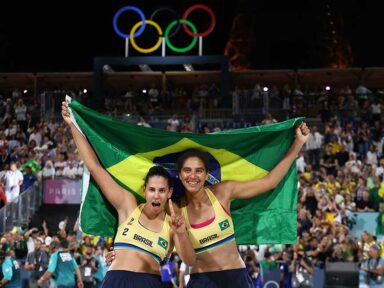 Ana Patrícia e Duda conquistam ouro e recolocam Brasil no topo olímpico do vôlei de praia