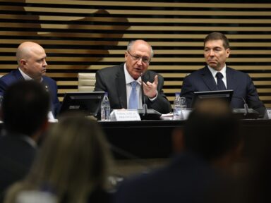 “Não tem nada pior para a questão fiscal do que esse aumento da Selic”, afirma Alckmin