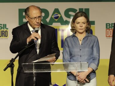 Alckmin e Gleisi cobram do BC redução dos juros