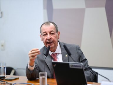 Senador pede suspensão dos sites de apostas: “para proteger milhões de brasileiros”