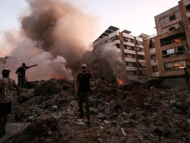 Israel bombardeia centro de Beirute e assassina 105 libaneses