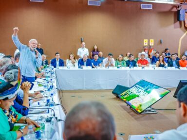 “Esse fogo é criminoso. Precisamos punir quem faz queimada”, defende Lula