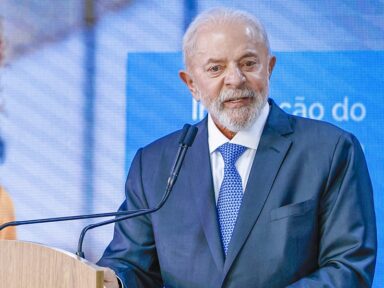 “Precisamos punir, com o rigor da lei, todos os responsáveis por incêndios criminosos”, afirma Lula