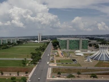 “Reforma administrativa é ameaça a quem depende do serviço público”, alerta Auditoria Cidadã da Dívida