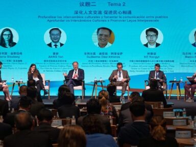 Jornalistas da China, América Latina e Caribe se encontram para debater desenvolvimento