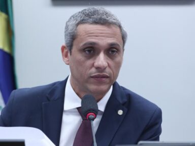 Bolsonarista Gustavo Gayer é réu por calúnia e difamação, decide STF
