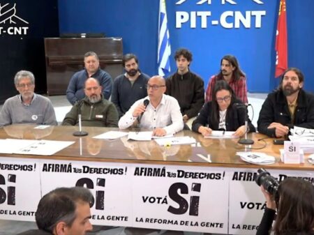 Central sindical uruguaia chama trabalhadores à defesa da previdência pública com voto “Sim” em plebiscito