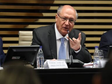 Conselho presidido por Alckmin critica aumento escandaloso da Selic