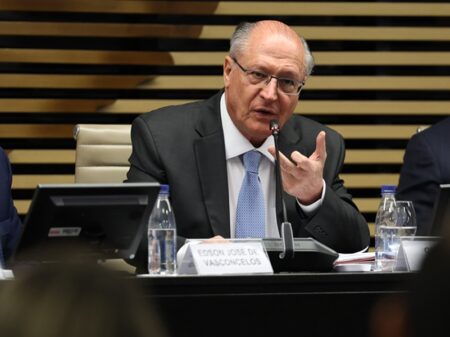 Conselho presidido por Alckmin critica aumento escandaloso da Selic