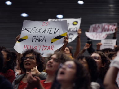 Deputados aprovam “PEC do Corte de Tarcísio” que desvia R$ 11,3 bilhões da Educação de SP