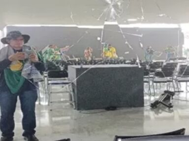 Foragido dos atos terroristas é preso pela PF ao retornar da Argentina