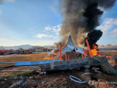 Acidente com Boeing 737 na Coreia do Sul causa 179 mortes