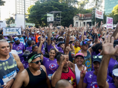 Quenianos dominam e brasileiros também conquistam pódio na 99ª Corrida São Silvestre