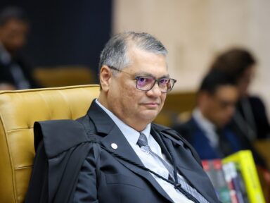 Dino dá prazo de 30 dias para publicação de regras sobre emendas a ONGs