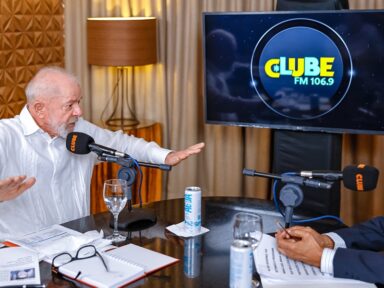 “Trump não pode fazer o que ele quiser e desrespeitar outros países”, diz Lula