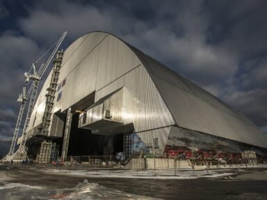 Ataque a Chernobyl é provocação de Zelensky na véspera da Conferência de Munique, diz Rússia