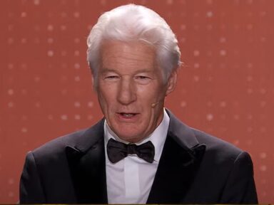 “Temos um bandido na presidência dos EUA”, denuncia Richard Gere no prêmio Goya