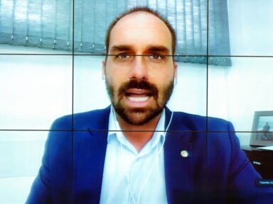 “Vá tomar no c…”, diz Eduardo Bolsonaro para seu pai
