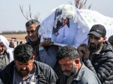 Conselho Mundial da Paz repudia massacres de civis por terroristas na Síria