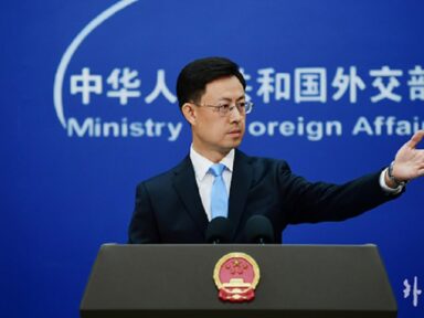 “Quem amarrou o sino deve desamarrá-lo”, diz China após Trump admitir recuo no seu tarifaço