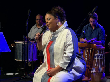 Voz magistral de Fabiana Cozza abre com chave de ouro a Noitada de Samba da UMES