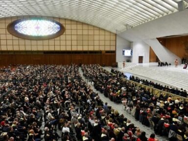 Papa Francisco defendeu o fortalecimento dos sindicatos na luta por melhores salários