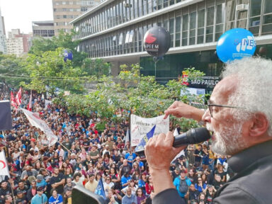 “Reajuste de 2,6% é uma indecência, a greve continua”, afirmam servidores de São Paulo