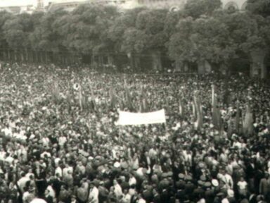 Não adaptar a análise do mundo do trabalho à lógica neoliberal