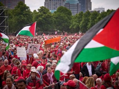 100 mil nas ruas de Haia dizem basta ao genocídio de palestinos pelo fascismo israelense