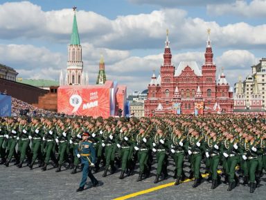 “Saudamos a geração que derrotou o nazismo” declara Putin no Dia da Vitória