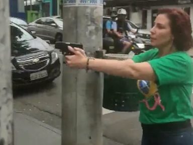 STF condena, unânime, Carla Zambelli a 10 anos de prisão e perda do mandato
