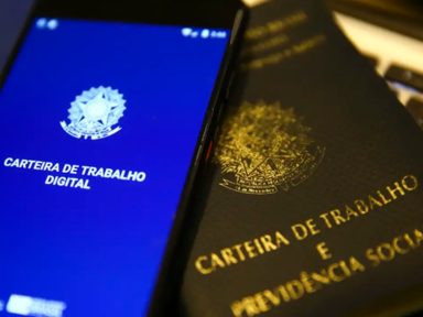 Caged: Brasil cria 257.528 empregos formais em abril