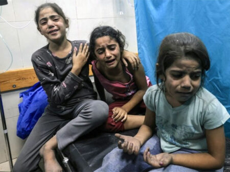 Bloqueio de Israel “está destruindo corpos e mentes das crianças de Gaza”, denuncia OMS