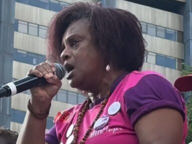 “Exigimos o fim da carestia e desses juros absurdos”, diz Elza Serra em ato do 1º de Maio no Rio