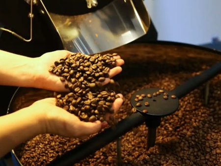 Preço do café sobe 80% e derruba o consumo em 16%