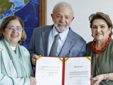 Lula dá posse a Márcia Lopes no Ministério das Mulheres
