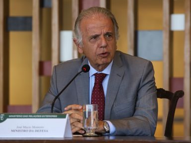 Ministro da Defesa defende orçamento obrigatório para as Forças Armadas