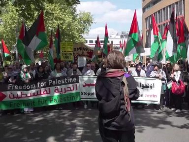 Presença do presidente de Israel em Berlim é rechaçada com repúdio a genocídio de palestinos