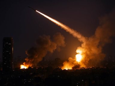 Mísseis hipersônicos iranianos tornam ‘Iron Dome’ de Netanyahu uma peneira